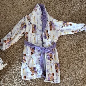 Kids Robe with Purple and White Frozen Design